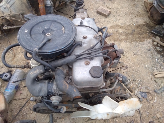 ขายเครื่องมาสด้าแฟมิเลีย 1500ซีซีตัวนอก