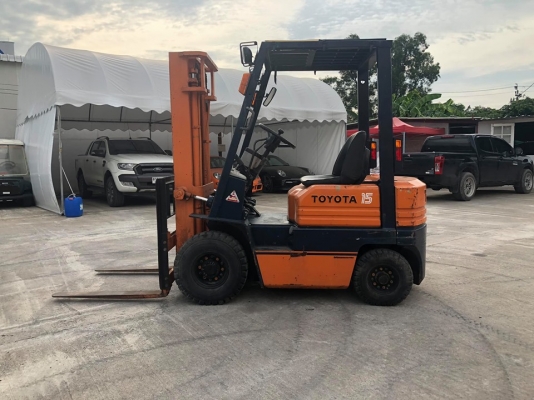 ขายถูกมาก Toyota 5FG15 เกียร์ออโต้ ขนาดยก1.5ตัน เสา3เมตร เครื่องยนคร์เบนซิล