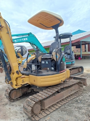 ขายจ้า..CATERPILLAR 303CCR เก่านอกแท้  เดิมๆๆมีลายแย๊ก  เครื่องปั๊มแห้ง  สวย พร้อมใช้  โทร 089-3818694 จ๊อย