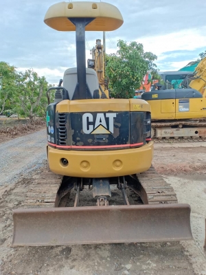 ขายจ้า..CATERPILLAR 303CCR เก่านอกแท้  เดิมๆๆมีลายแย๊ก  เครื่องปั๊มแห้ง  สวย พร้อมใช้  โทร 089-3818694 จ๊อย