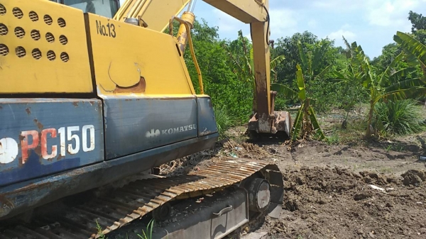 ขาย KOMATSU PC150-3 ราคา 400,000