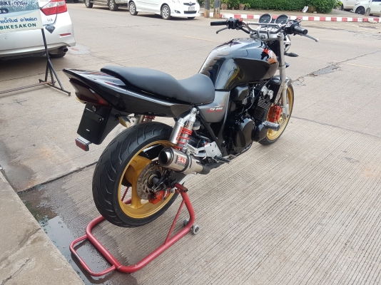 ขาย HONDA CB400 TECH1 ปี2000 เดิมๆ มีท่อแต่ง กันล้ม การ์ดหม้อน้ำ แฮนด์บาร์ อินวอยส์ สรรพสามิตร ราคา 