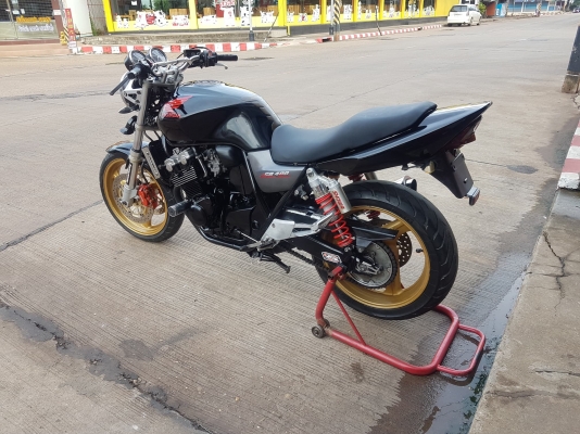 ขาย HONDA CB400 TECH1 ปี2000 เดิมๆ มีท่อแต่ง กันล้ม การ์ดหม้อน้ำ แฮนด์บาร์ อินวอยส์ สรรพสามิตร ราคา 