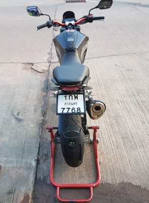 ขาย HONDA CB300F ปี2018 ชุดแต่งH2C ทั้งคันจากโรงงาน วิ่งน้อยไมล์4xxx ทะเบียนพร้อมโอน ราคา 89500 บาท 