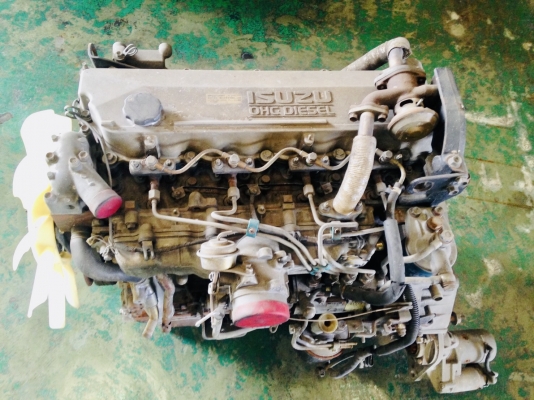 ขายเครื่องยนต์ ISUZU 4HF1 135HP ฝาขาว พร้อมใบอินวอย เครื่องเก่าญี่ปุ่นแท้ๆ สภาพสวย โทร. 086-330-6182
