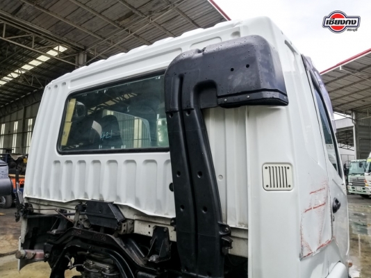 หัวเก๋ง FUSO FM1524 (หัวปลาดุก) 6M60 TURBO 240 PS สีขาว