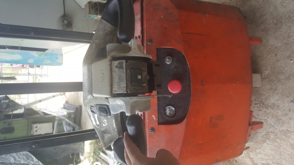 รถยกไฟฟ้า24v. ยกสูง2.5เมตร1t. ราคา29500บ. รถยกไฟฟ้า24v. ยกสูง2.5เมตร1t. ราคา29500บ.