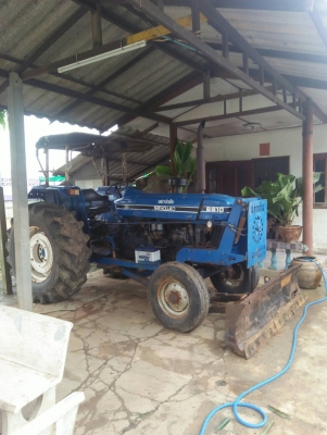 ขายรถไถ FORD รุ่น 77 รถพร้อมใช้ เอกสารเล่มทะเบียน