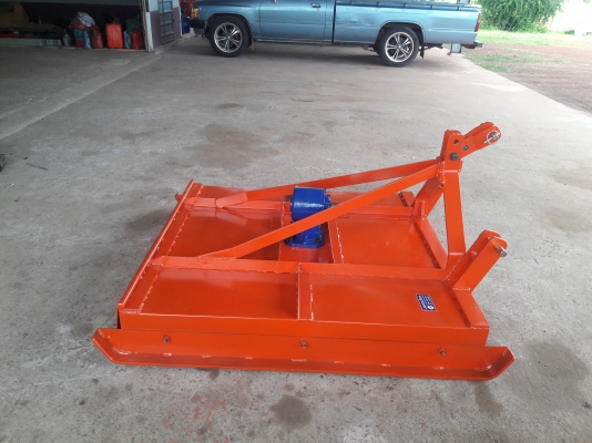 ขายเครี่องตัดญ้าติดรถไถขนาด1.20เมตร