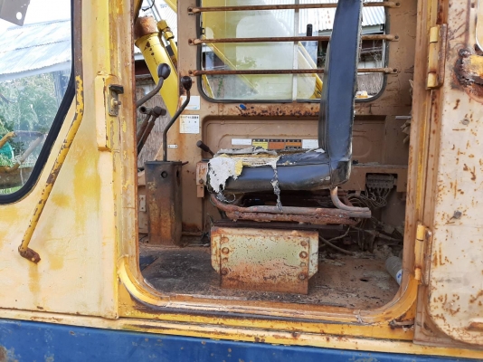 ขาย แบคโฮ KOMATSU PC100-2 เครื่องดี ปั้มแรง ช่วงล่างเต็ม เอวแน่น เอกสารใบซื้อขาย