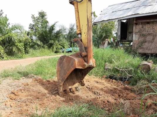 ขาย แบคโฮ KOMATSU PC100-2 เครื่องดี ปั้มแรง ช่วงล่างเต็ม เอวแน่น เอกสารใบซื้อขาย