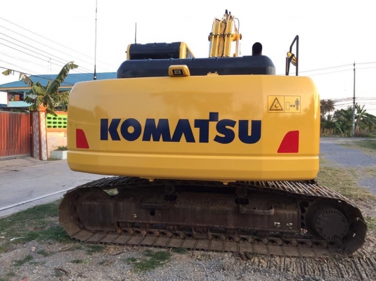 ขายด่วน!! Komatsu PC200-8MO ไมล์ ชม.4300 สภาพสวยค่ะ