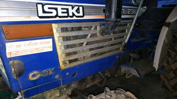 อิเซกิ 2300 รถไถ ISEKI TL2300F ขนาด23แรง 2เพลา พร้อมผานห้า
