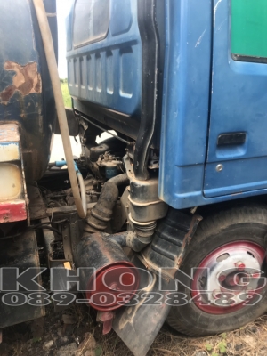 ขายด่วน รถน้ำ6000ลิตร Isuzu4BE1 เครื่อง115แรง คัสซีสวย ถังไม่ผุ มีเครื่องดูดน้ำเข้าออก แยกจากรถเดิมใช้ลาดถนน ไม่มีทะเบียน เพียง 155000 บาท