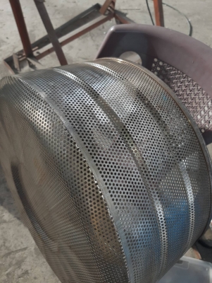 ตะกร้าสแตนเลส เส้นผ่านศูนย์กลาง 50 cm ปาก 40 cm ลึก 30 cm ราคาลูกละ 600 บาท ตะกร้าสแตนเลส เส้นผ่านศูนย์กลาง 50 cm ปาก 40 cm ลึก 30 cm ราคาลูกละ 600 บาท