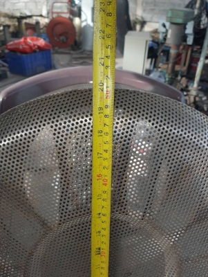 ตะกร้าสแตนเลส เส้นผ่านศูนย์กลาง 50 cm ปาก 40 cm ลึก 30 cm ราคาลูกละ 600 บาท ตะกร้าสแตนเลส เส้นผ่านศูนย์กลาง 50 cm ปาก 40 cm ลึก 30 cm ราคาลูกละ 600 บาท