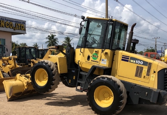 ขายรถตักล้อยาง KOMATSU WA100-5 แขนยาวพิเศษ นำเข้าเองจากญี่ปุ่น สภาพสวยพร้อมใช้ มีVDOการทำงานครับ