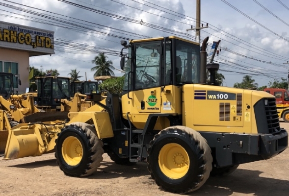 ขายรถตักล้อยาง KOMATSU WA100-5 แขนยาวพิเศษ นำเข้าเองจากญี่ปุ่น สภาพสวยพร้อมใช้ มีVDOการทำงานครับ