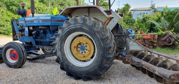 ขายรถไถ FORD 6600 พร้อมดันหน้า +ผาน 7 ทะเบียนพร้อมโอน ราคา 275,000 สนใจโทรสอบถามได้ครับ #สามย่านแทรคเตอร์ อ.แกลง ระยอง โทร/ไลน์ 0897489639 ,0899347475