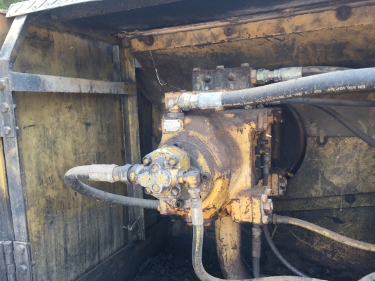 รถแบคโฮcat e200b สภาพดี