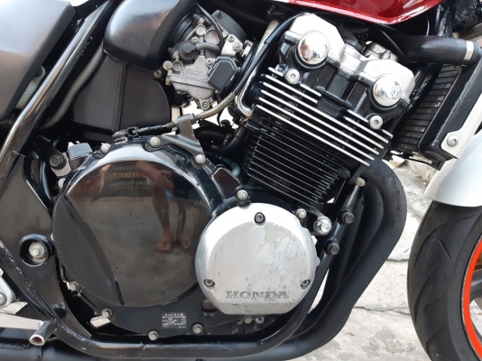 ขาย cb 400 vtec 2 ปี 02 ทะเบียนแท้โอนขนส่ง