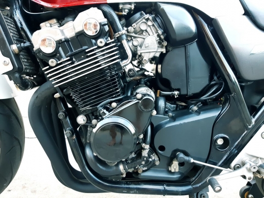 ขาย cb 400 vtec 2 ปี 02 ทะเบียนแท้โอนขนส่ง