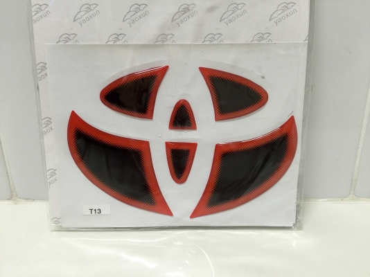 ขายโลโก้แดงติดฝาท้าย TOYOTA รุ่น ALPHARD ปี 08-14