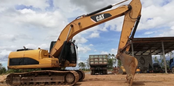 ขาย 1,250,000 CAT 320 ไฟฟ้าครบ เครื่องดี ปั้มแรง เอวแน่น ช่วงล่างแน่น เอกสารแจ้งจำหน่าย รถสวยพร้อมใช้งาน รถอยู่ ราชบุรี 092-595-6777 061-446-2662 ญิ๋งยุ ขาย 1,250,000 CAT 320 ไฟฟ้าครบ เครื่องดี ปั้มแรง เอวแน่น ช่วงล่างแน่น เอกสารแจ้งจำหน่าย รถสวยพร้อมใช้งาน รถอยู่ ราชบุรี 092-595-6777 061-446-2662 ญิ๋งยุ