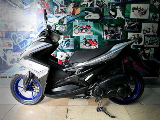 aerox สีเทาลายใหม่ ตัวท็อปสุด กุญแจสมาร์ทคี เบลก abs 50900 aerox สีเทาลายใหม่ ตัวท็อปสุด กุญแจสมาร์ทคี เบลก abs 50900