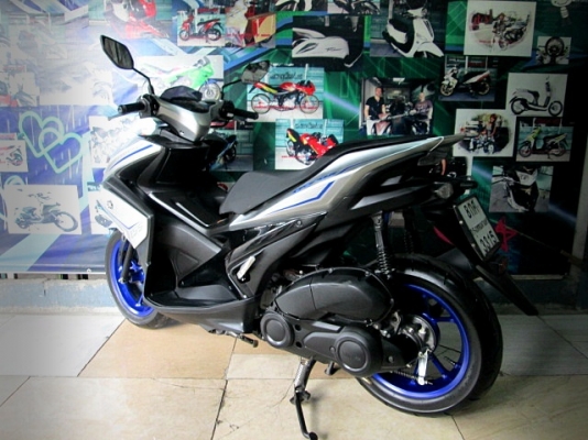 aerox สีเทาลายใหม่ ตัวท็อปสุด กุญแจสมาร์ทคี เบลก abs 50900 aerox สีเทาลายใหม่ ตัวท็อปสุด กุญแจสมาร์ทคี เบลก abs 50900