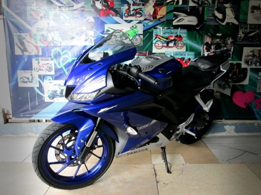 r15 155 สีน้ำเงิน ตัวใหม่ 4 วาวล์แปรผัน โช้คหน้าหัวกลับ 59900 r15 155 สีน้ำเงิน ตัวใหม่ 4 วาวล์แปรผัน โช้คหน้าหัวกลับ 59900