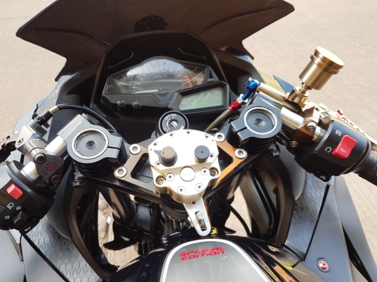 ขาย KAWASAKI NINJA250 ปี2013 โฉม300 ของแต่งล้นๆ หลายรายการ ทะเบียนพร้อมโอน ราคา 73500 บาท ส่งได้ทั่ว ขาย KAWASAKI NINJA250 ปี2013 โฉม300 ของแต่งล้นๆ หลายรายการ ทะเบียนพร้อมโอน ราคา 73500 บาท ส่งได้ทั่ว
