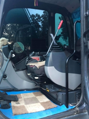 Kobelco SK140supperX ใช้งาน9000ช.ม สวยมาก เอกสารเล่มทะเบียน เจ้าของขายเอง Kobelco SK140supperX ใช้งาน9000ช.ม สวยมาก เอกสารเล่มทะเบียน เจ้าของขายเอง