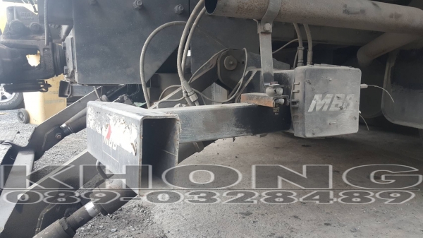 ขายด่วน ลิฟท์ท้าย ขึ้นของขนาด1500กิโล อุปกรณ์ครบพร้อมใช้งาน ขายเพียง 65000 บาท