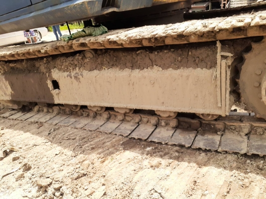 ขายรถแบคโฮ KOMATSU PC120-3 สภาพพร้อมไช้