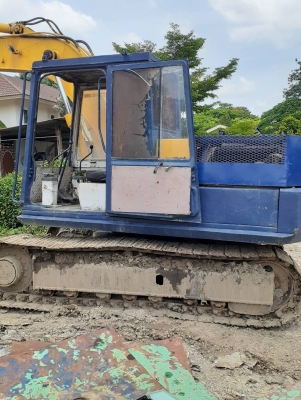 ขายรถแบคโฮ KOMATSU PC120-3 สภาพพร้อมไช้
