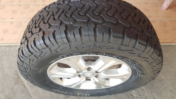 ล้อNISSAN NAVARA ขอบ16 ยาง245/70/16  4 ล้อ