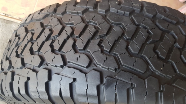 ล้อNISSAN NAVARA ขอบ16 ยาง245/70/16  4 ล้อ