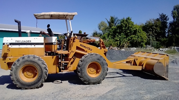 ขายรถตัก โคมัสสุ 510 สวยๆ ต่อแขนแล้ว ราคาเบาๆ มี 4 คัน เจ้าของขายเอง ขายรถตัก โคมัสสุ 510 สวยๆ ต่อแขนแล้ว ราคาเบาๆ มี 4 คัน เจ้าของขายเอง