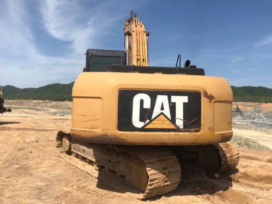 ขาย 1,250,000 CAT 320 ไฟฟ้าครบ เครื่องดี ปั้มแรง เอวแน่น ช่วงล่างแน่น เอกสารแจ้งจำหน่าย รถสวยพร้อมใช้งาน รถอยู่ ราชบุรี 090-772-3710 090-772-3708 ขาย 1,250,000 CAT 320 ไฟฟ้าครบ เครื่องดี ปั้มแรง เอวแน่น ช่วงล่างแน่น เอกสารแจ้งจำหน่าย รถสวยพร้อมใช้งาน รถอยู่ ราชบุรี 090-772-3710 090-772-3708