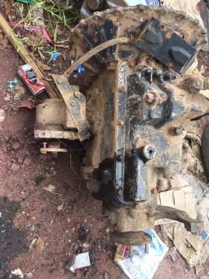 ขายเกียร์อีชูชุ 15000บาท 6เกียร์มีปั้นดั้ม 0816278866 0956588866