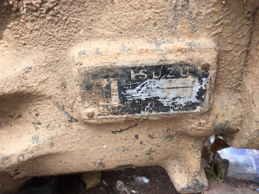 ขายเกียร์อีชูชุ 15000บาท 6เกียร์มีปั้นดั้ม 0816278866 0956588866