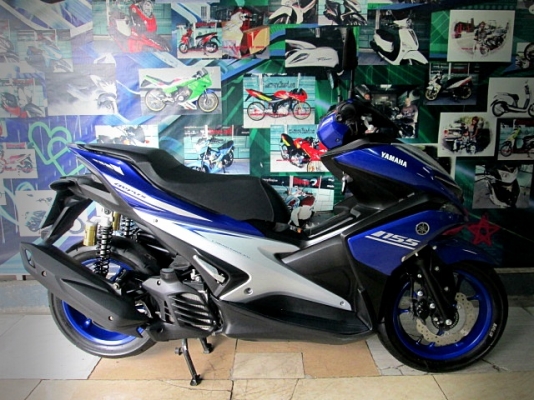 aerox สีนํ้าเงิน ล้อแม็ก สีนํ้าเงิน เครื่องเดิมสีสวยไร้รอย 46900