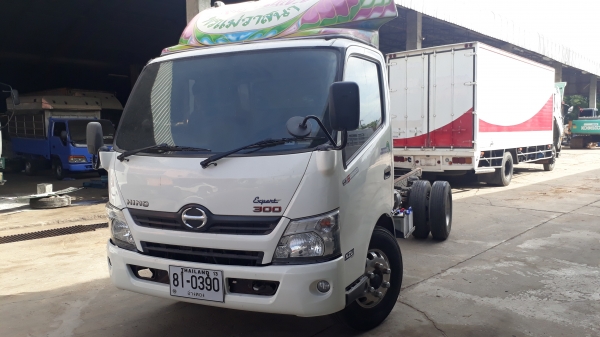 Hino Export 300 ปี 57 หัวลากคัสซี ช่วงล่าง F Hino Export 300 ปี 57 หัวลากคัสซี ช่วงล่าง F