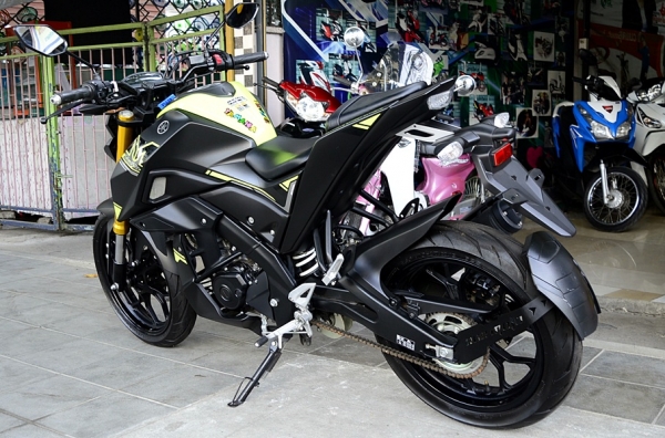 M slaz สีดำเขียว ลายใหม่ ไมล์น้อย 900 โลแท้ สีสวยมาก
