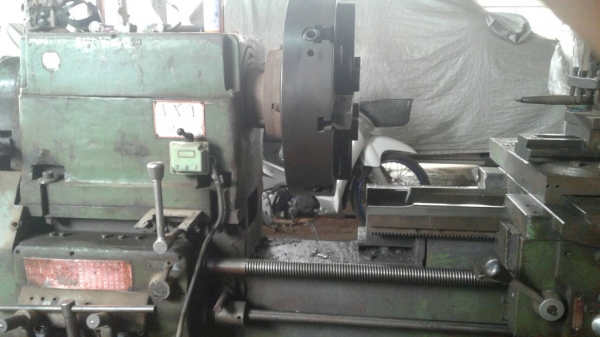 ขายด่วน แท่นกลึงมือสอง สภาพดี
