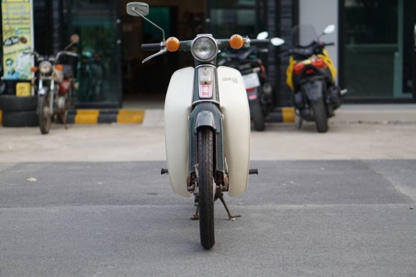 ร้าน วุฒิ นนบุรี ขาย HONDA C90A สีเดิมๆเพิ่มเติมเครื่องดีมาก