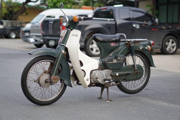 ร้าน วุฒิ นนบุรี ขาย HONDA C90A สีเดิมๆเพิ่มเติมเครื่องดีมาก