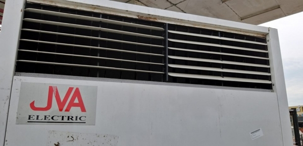 แอร์ตู้ตั้งพื้น ทรงสูง 200,000BTU. แอร์ตู้ตั้งพื้น ทรงสูง 200,000BTU.