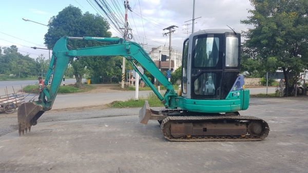 รถขุดโคมัสสุ  PC45MR1 ตู้เก๋ง เก่าญี่ปุ่น